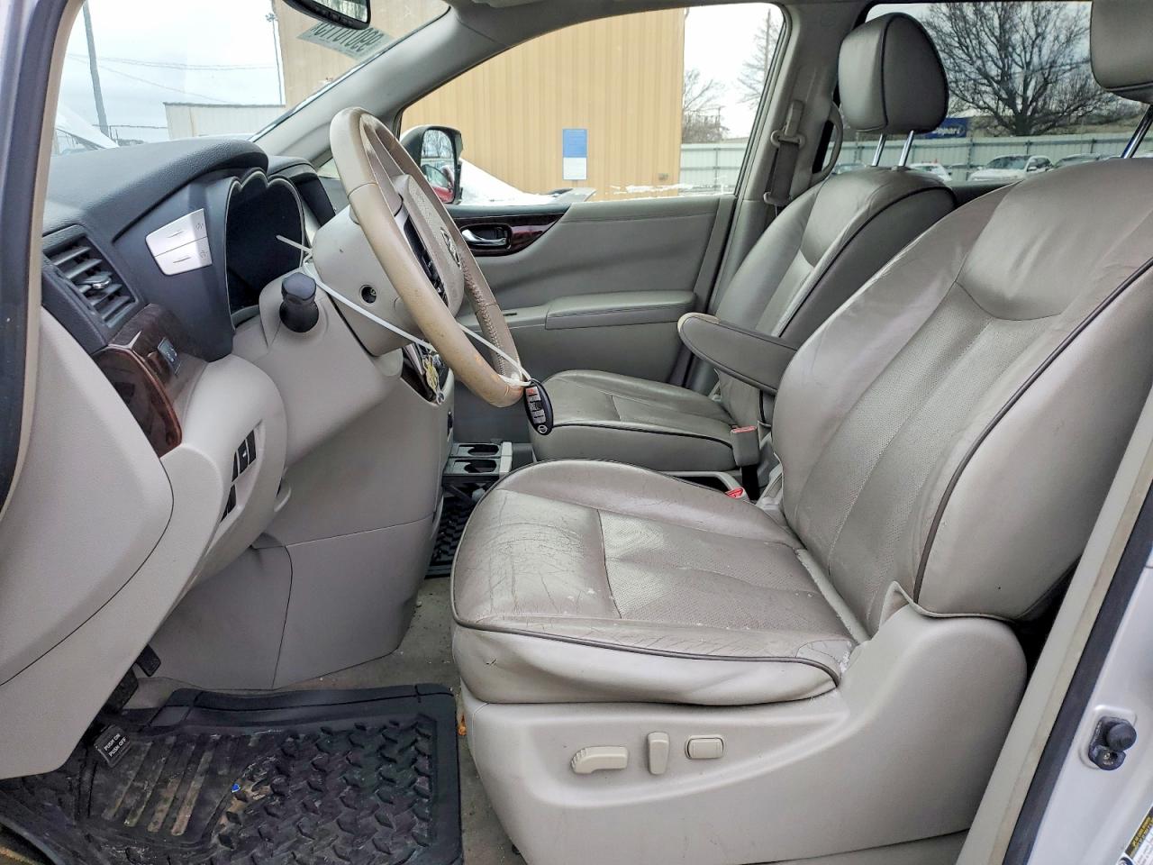 2013 NISSAN QUEST S photo 7