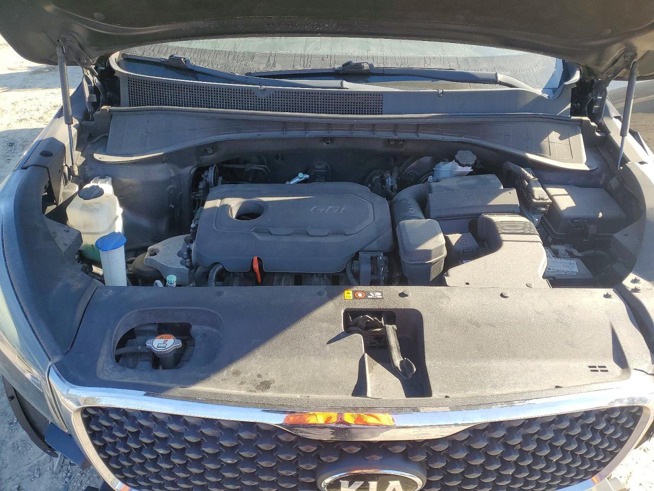 2017 KIA SORENTO LX photo 12