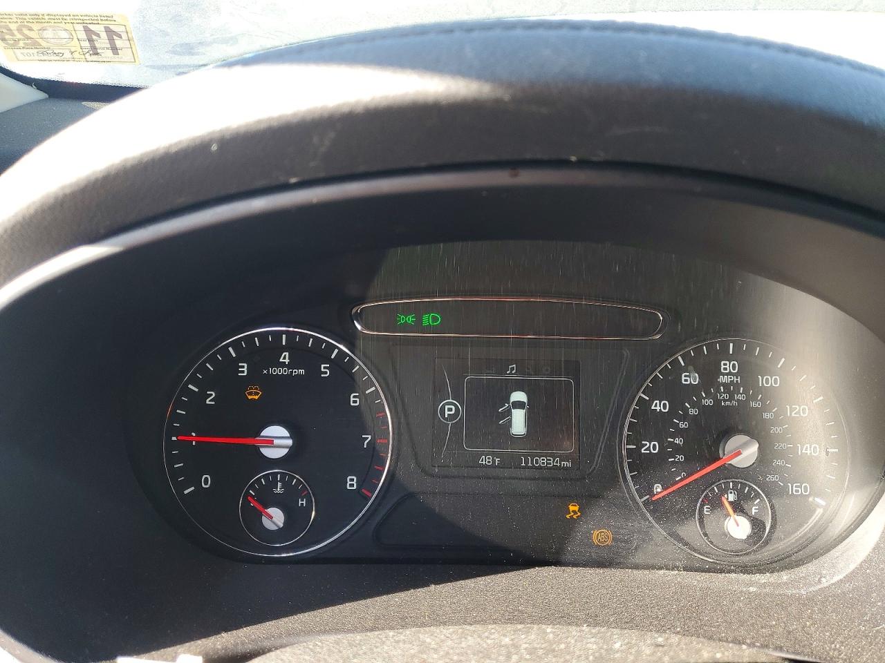 2017 KIA SORENTO LX photo 9
