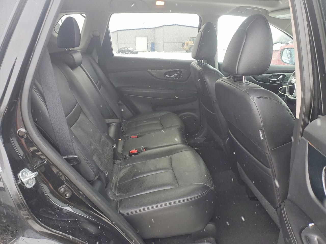 2016 NISSAN ROGUE S photo 11