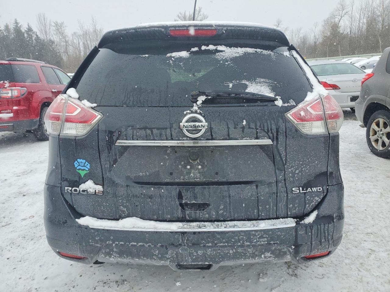 2016 NISSAN ROGUE S photo 6