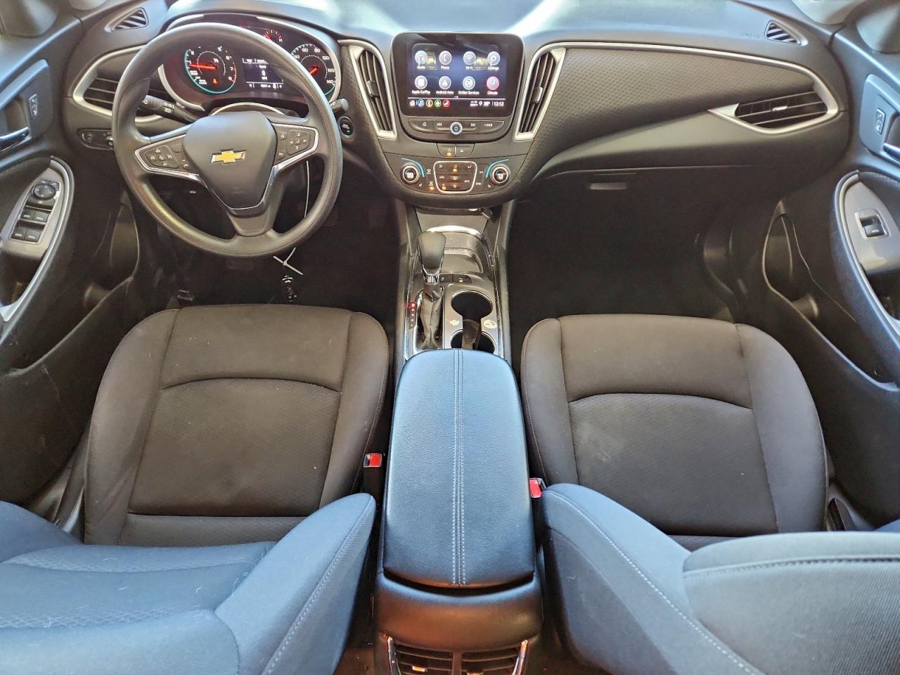 2024 CHEVROLET MALIBU LT photo 8