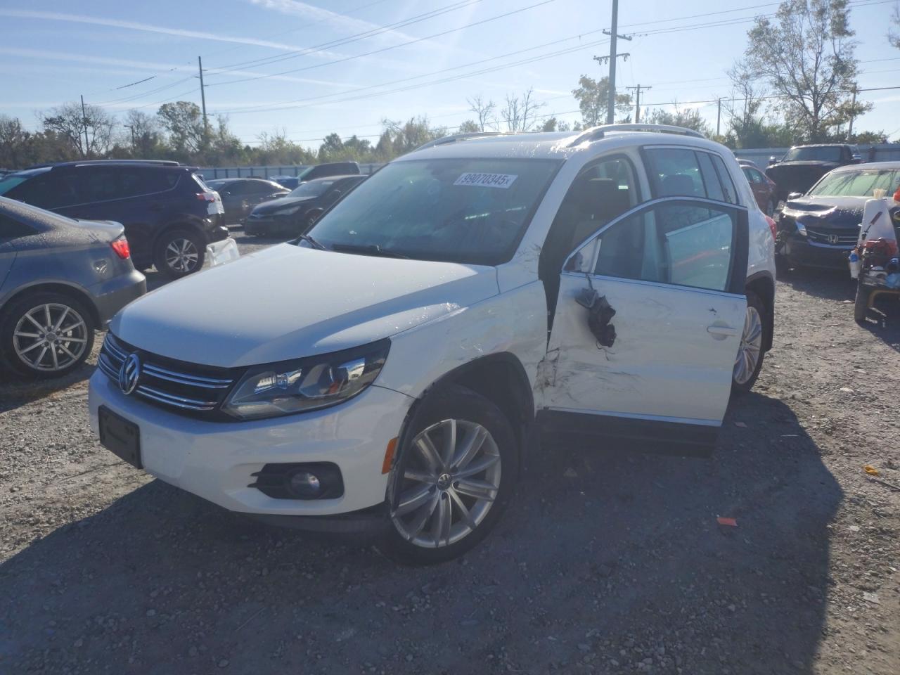 2016 VOLKSWAGEN TIGUAN