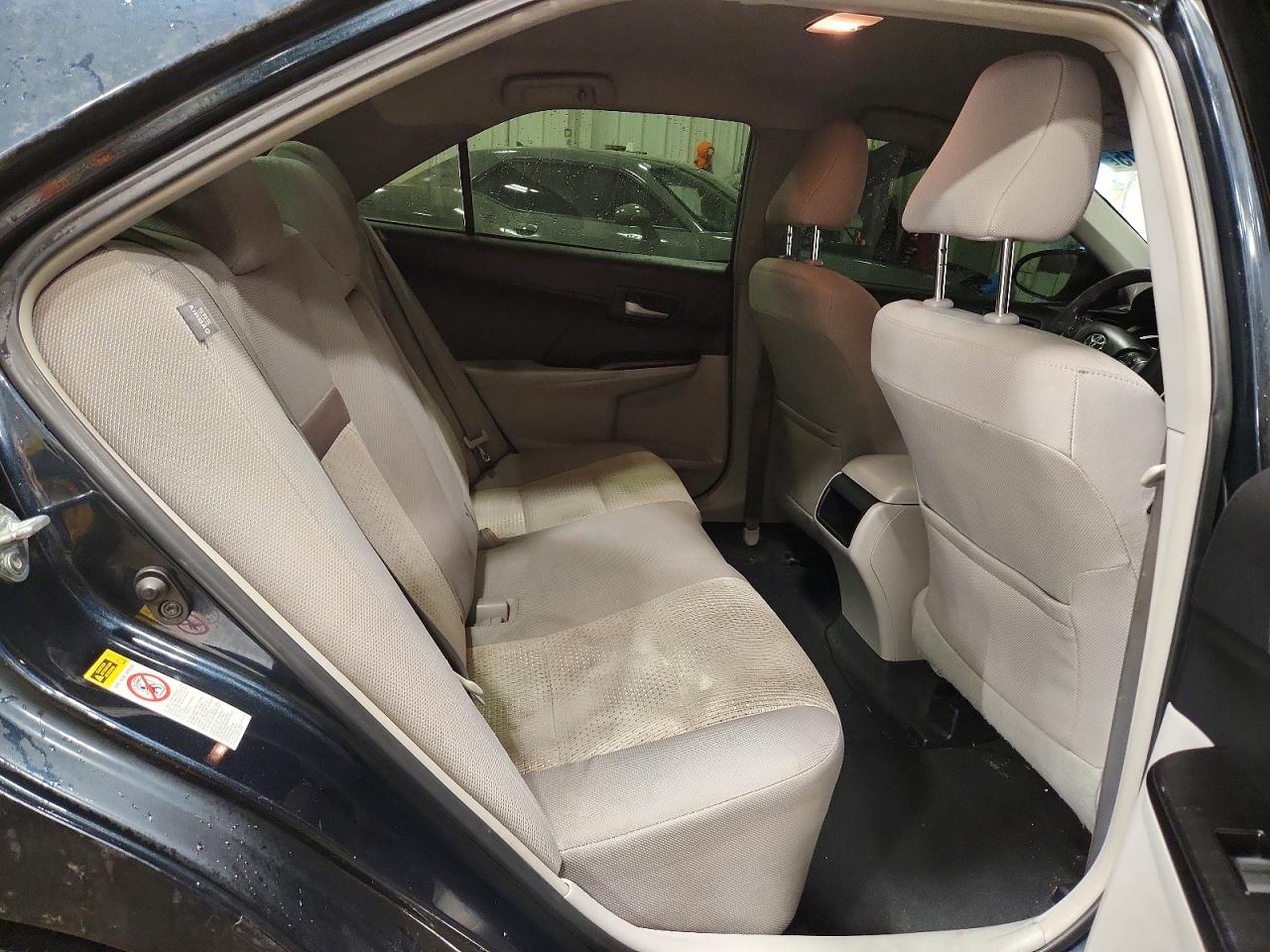 2013 TOYOTA CAMRY LE photo 10