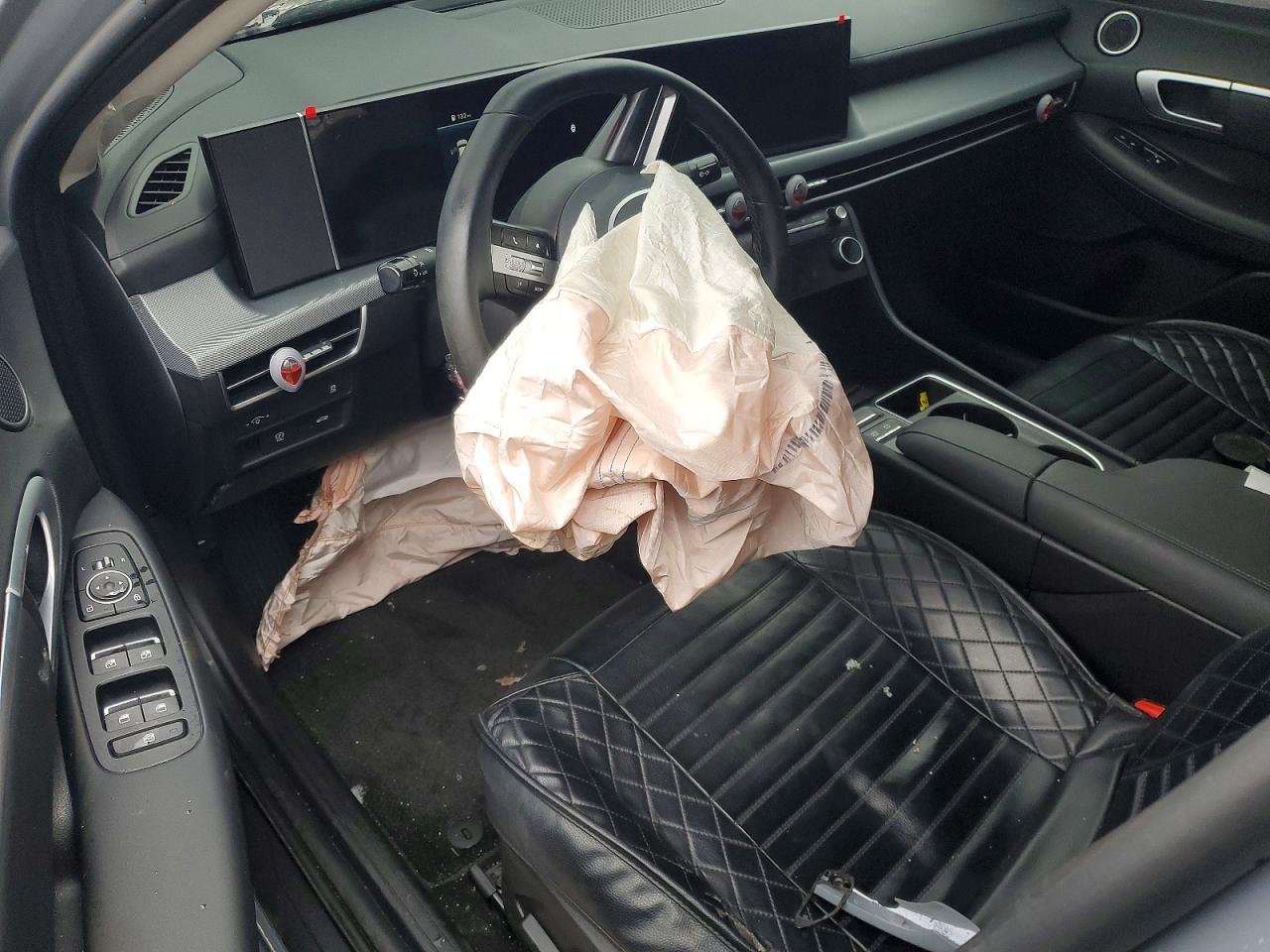 2026 HYUNDAI SONATA SEL SPORT photo 15