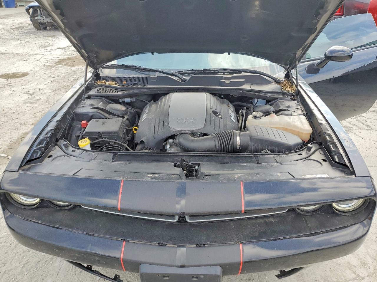2023 DODGE CHALLENGER R/T photo 11