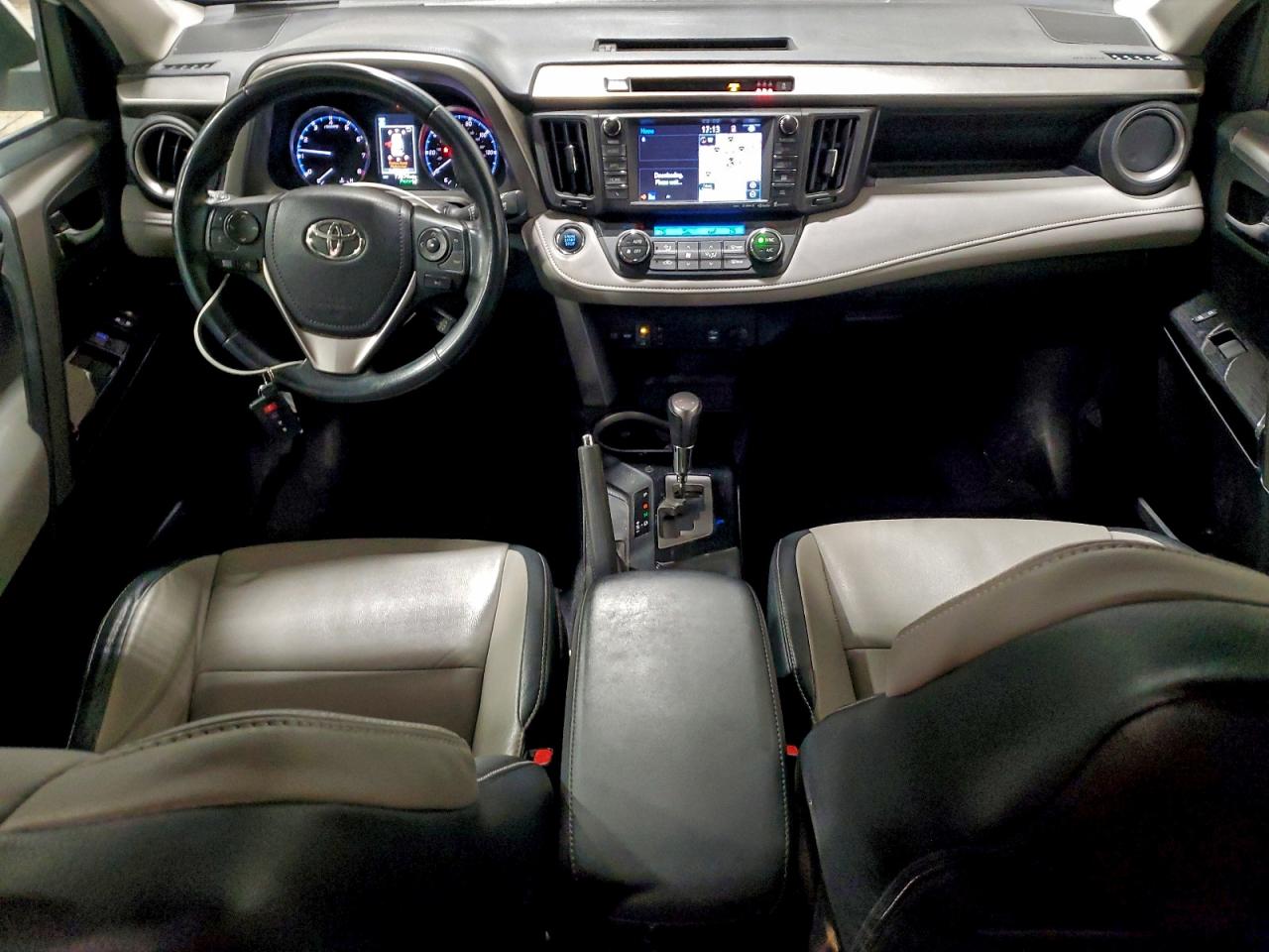 2017 TOYOTA RAV4 LIMITED photo 8