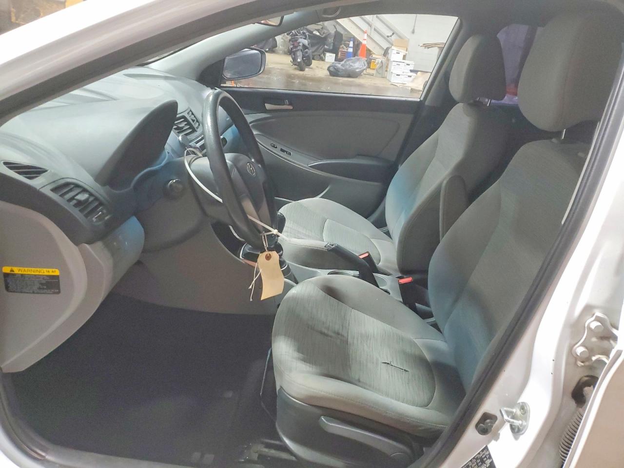 2016 HYUNDAI ACCENT SE photo 7