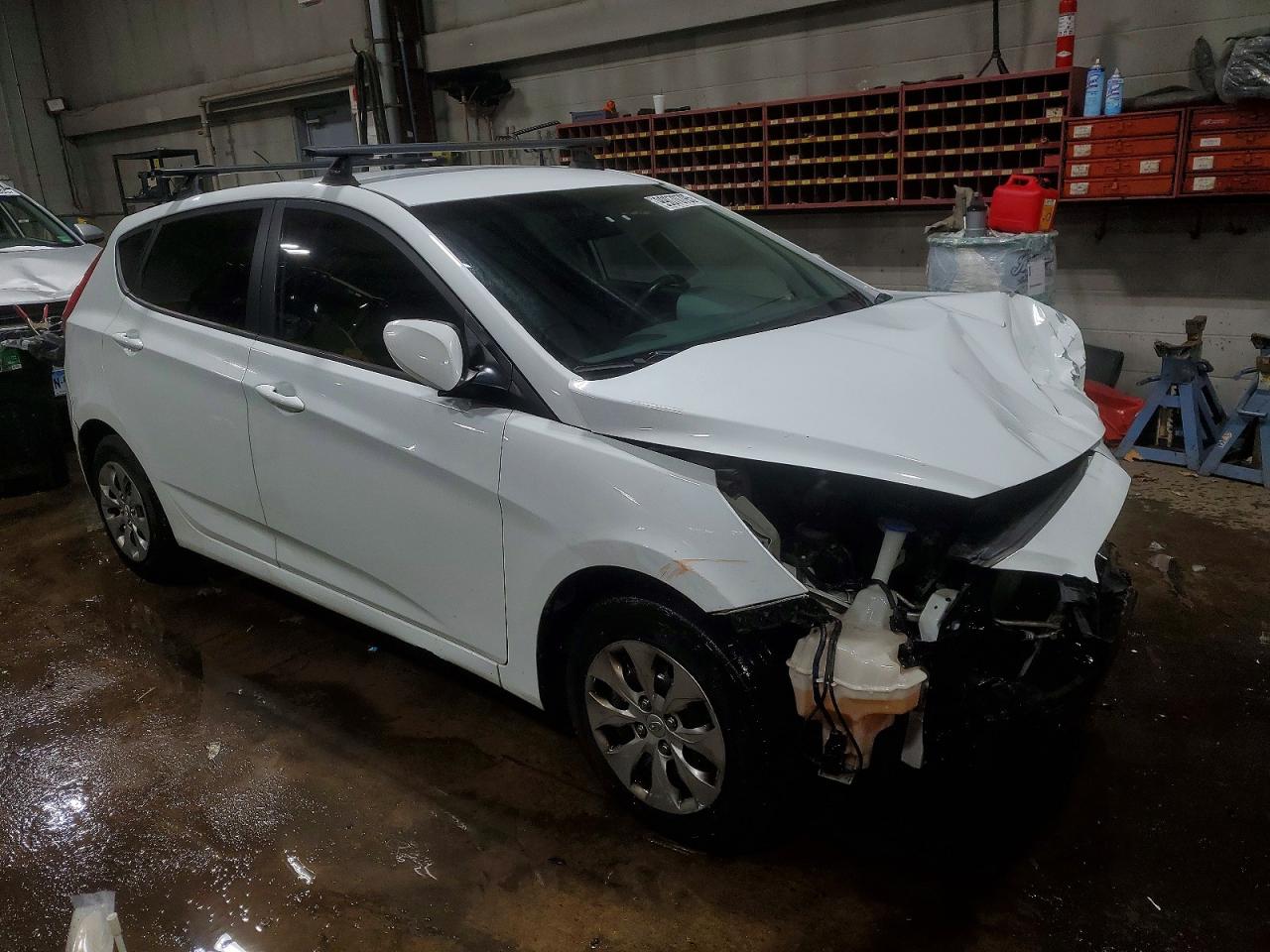 2016 HYUNDAI ACCENT SE photo 4