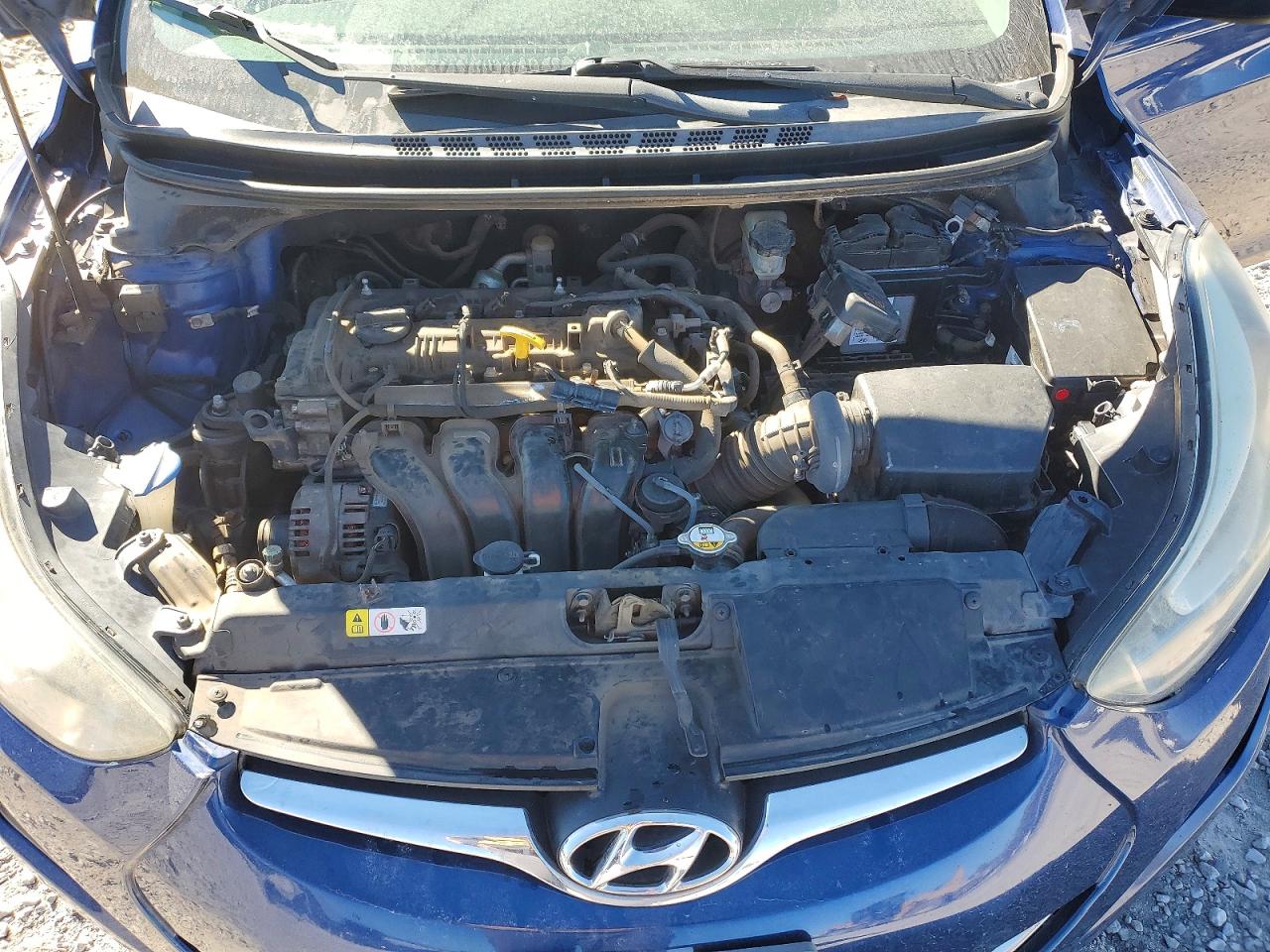 2015 HYUNDAI ELANTRA SE photo 11