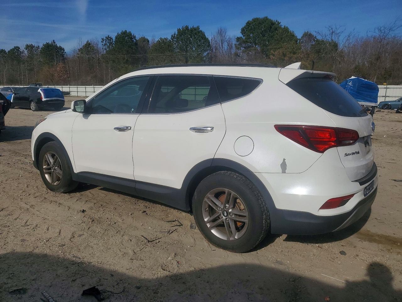 2017 HYUNDAI SANTA FE SPORT photo 2