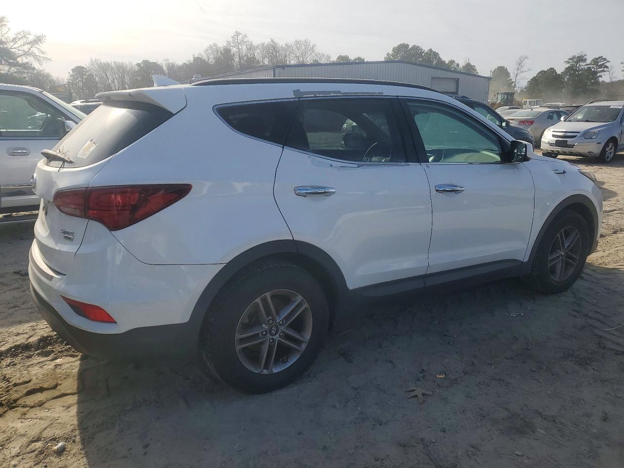 2017 HYUNDAI SANTA FE SPORT photo 3
