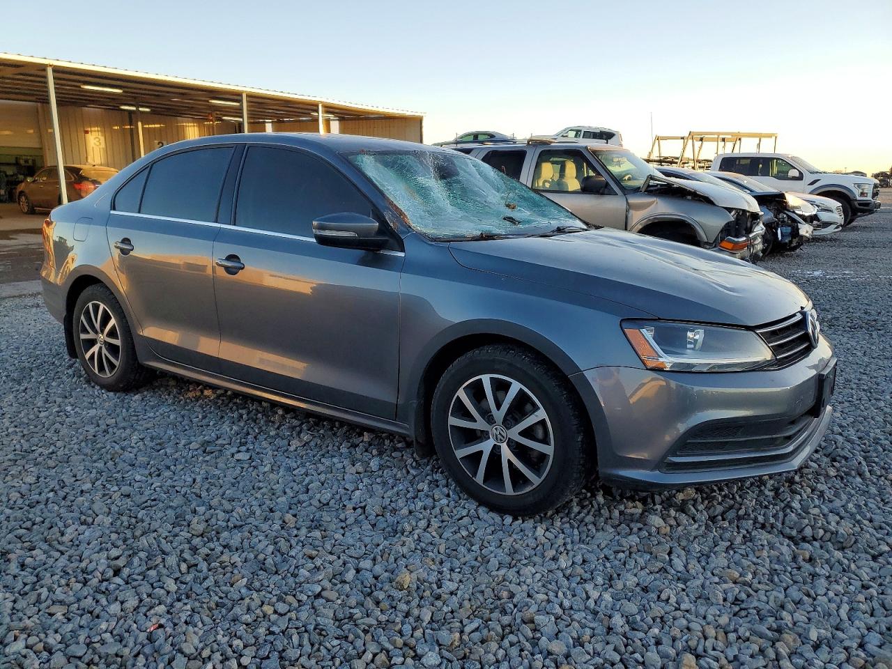 2017 VOLKSWAGEN JETTA SE photo 7