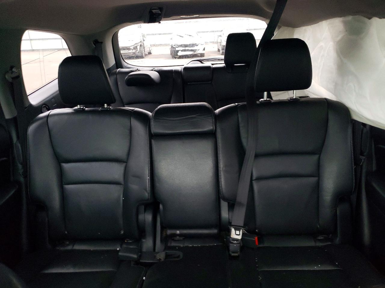 2016 HONDA PILOT TOURING photo 19
