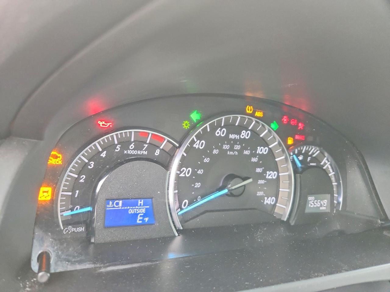 2012 TOYOTA CAMRY SE photo 9