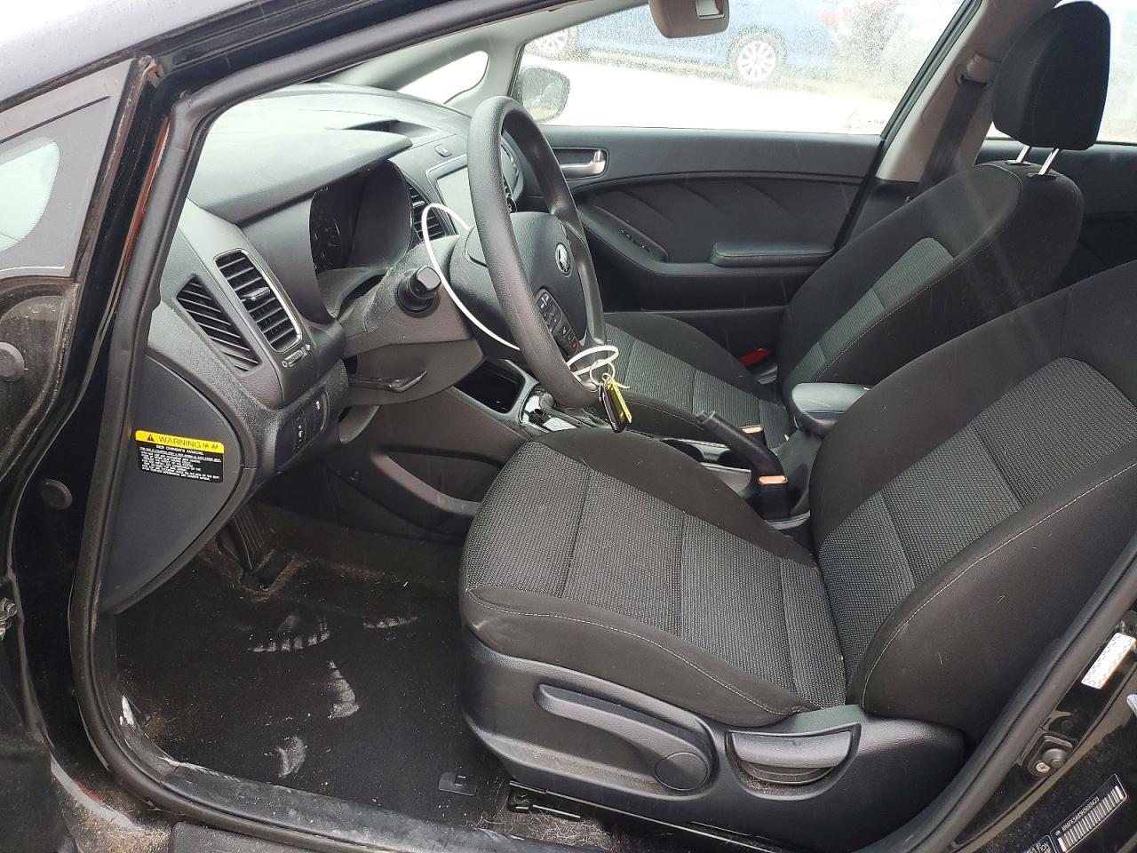 2017 KIA FORTE LX photo 7