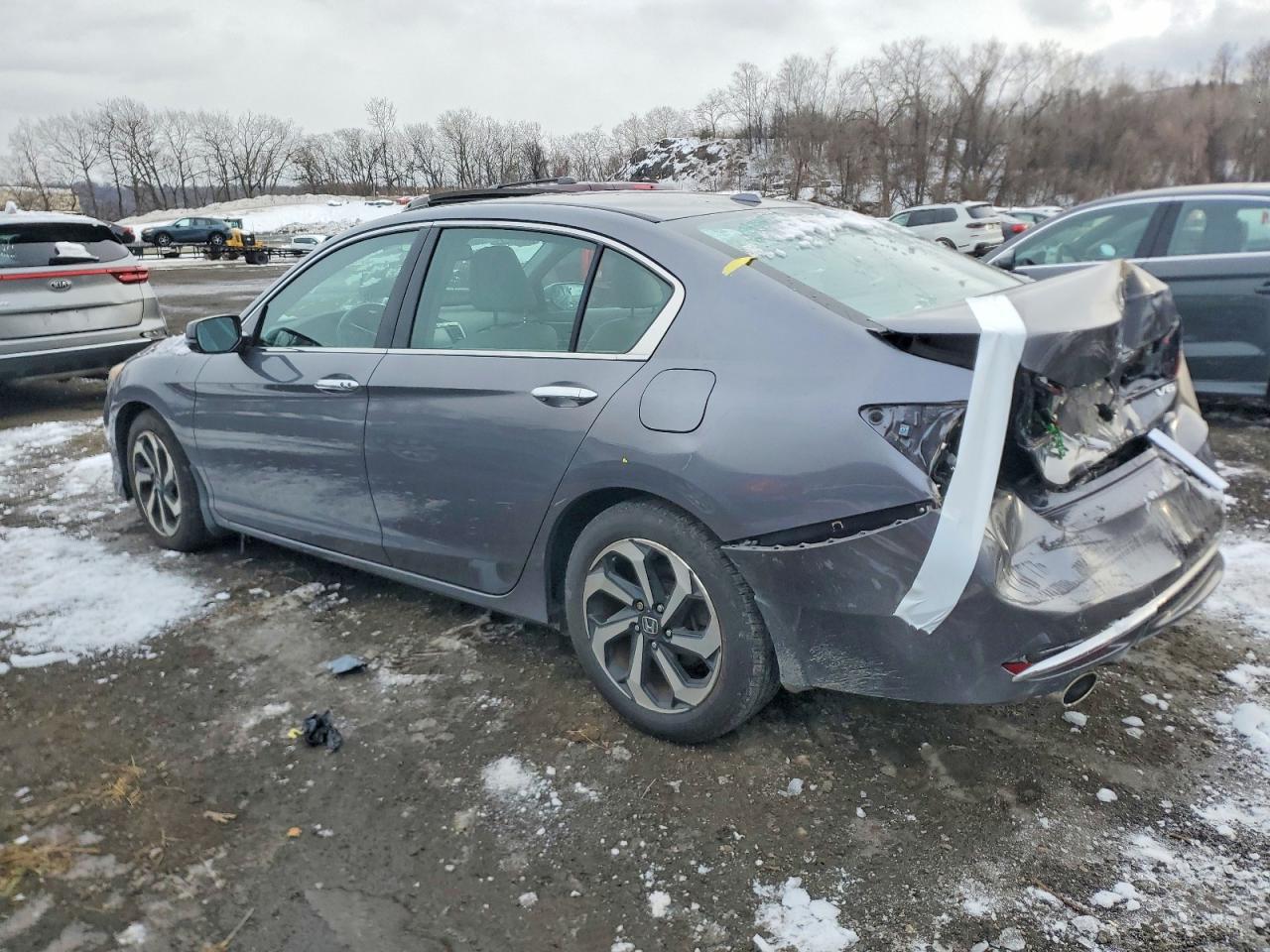 2016 HONDA ACCORD EXL photo 2