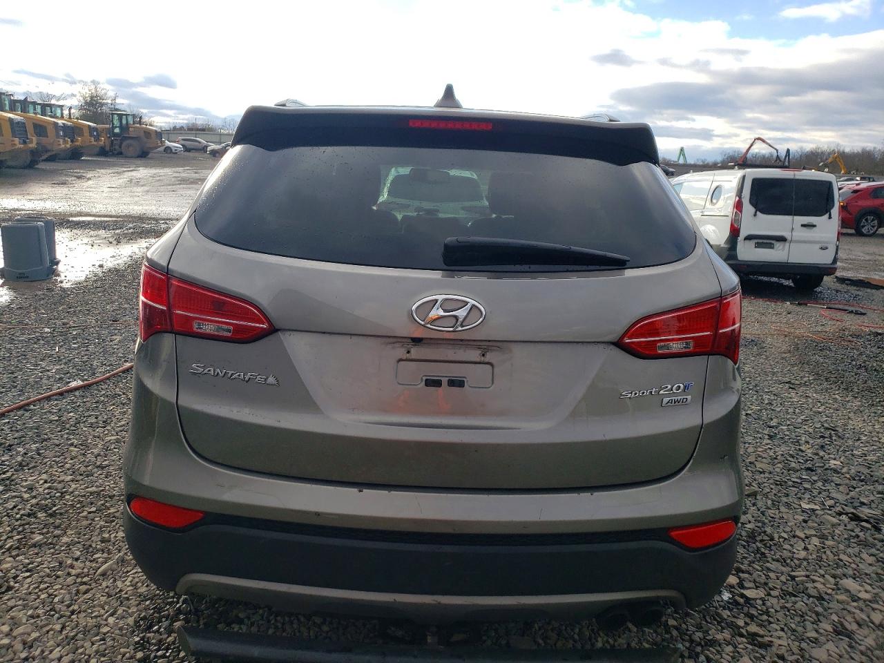 2016 HYUNDAI SANTA FE SPORT photo 6
