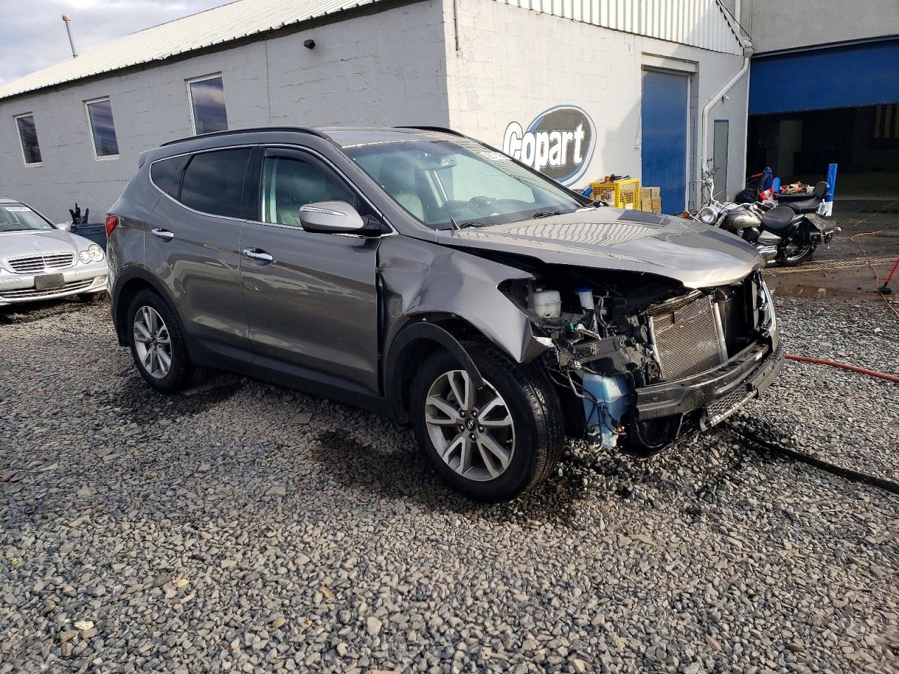 2016 HYUNDAI SANTA FE SPORT photo 4