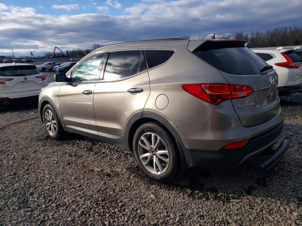 2016 HYUNDAI SANTA FE SPORT photo 2