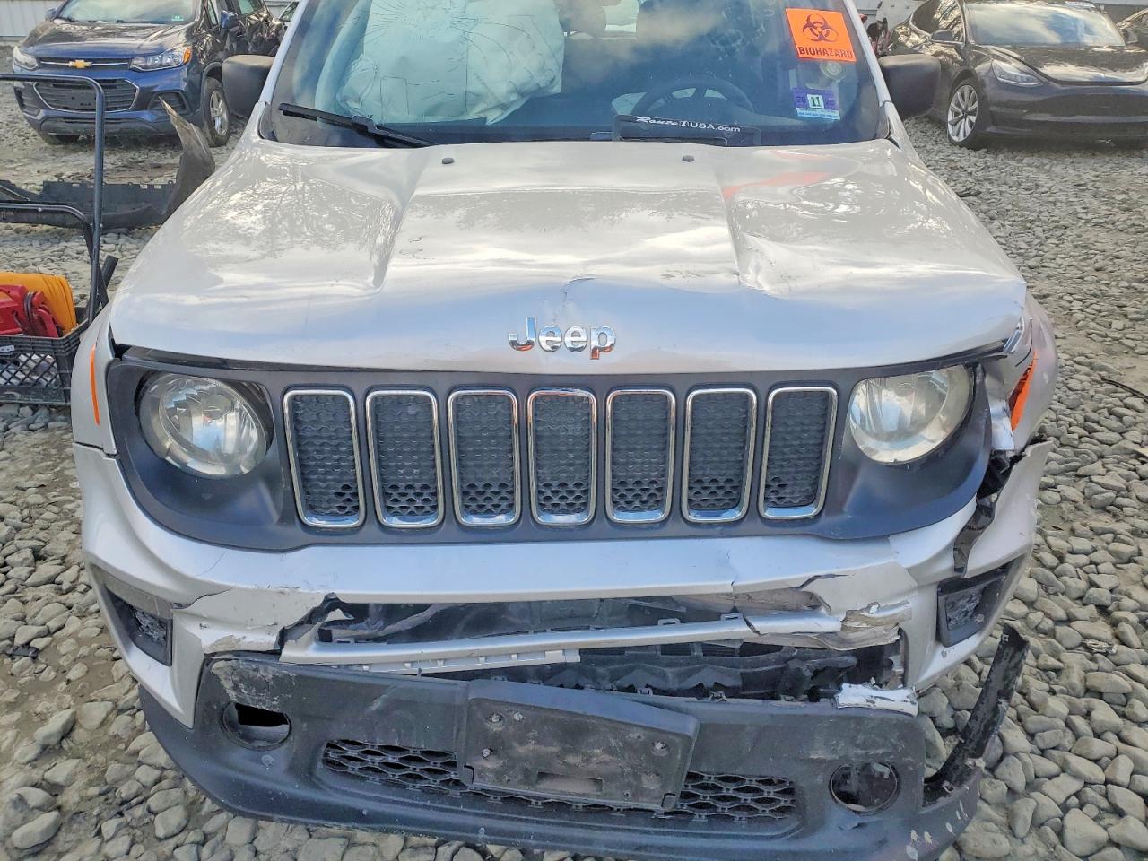 2019 JEEP RENEGADE SPORT photo 12