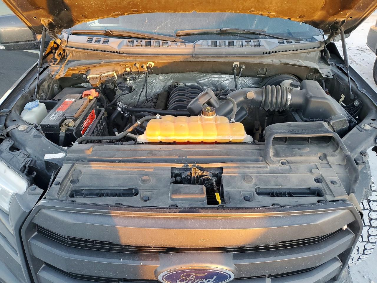 2015 FORD F150 SUPERCREW photo 11