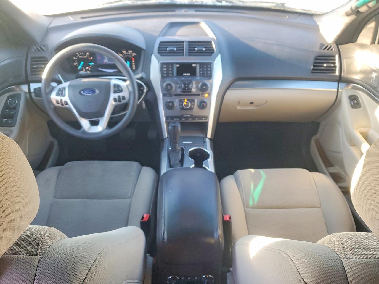 2015 FORD EXPLORER photo 8