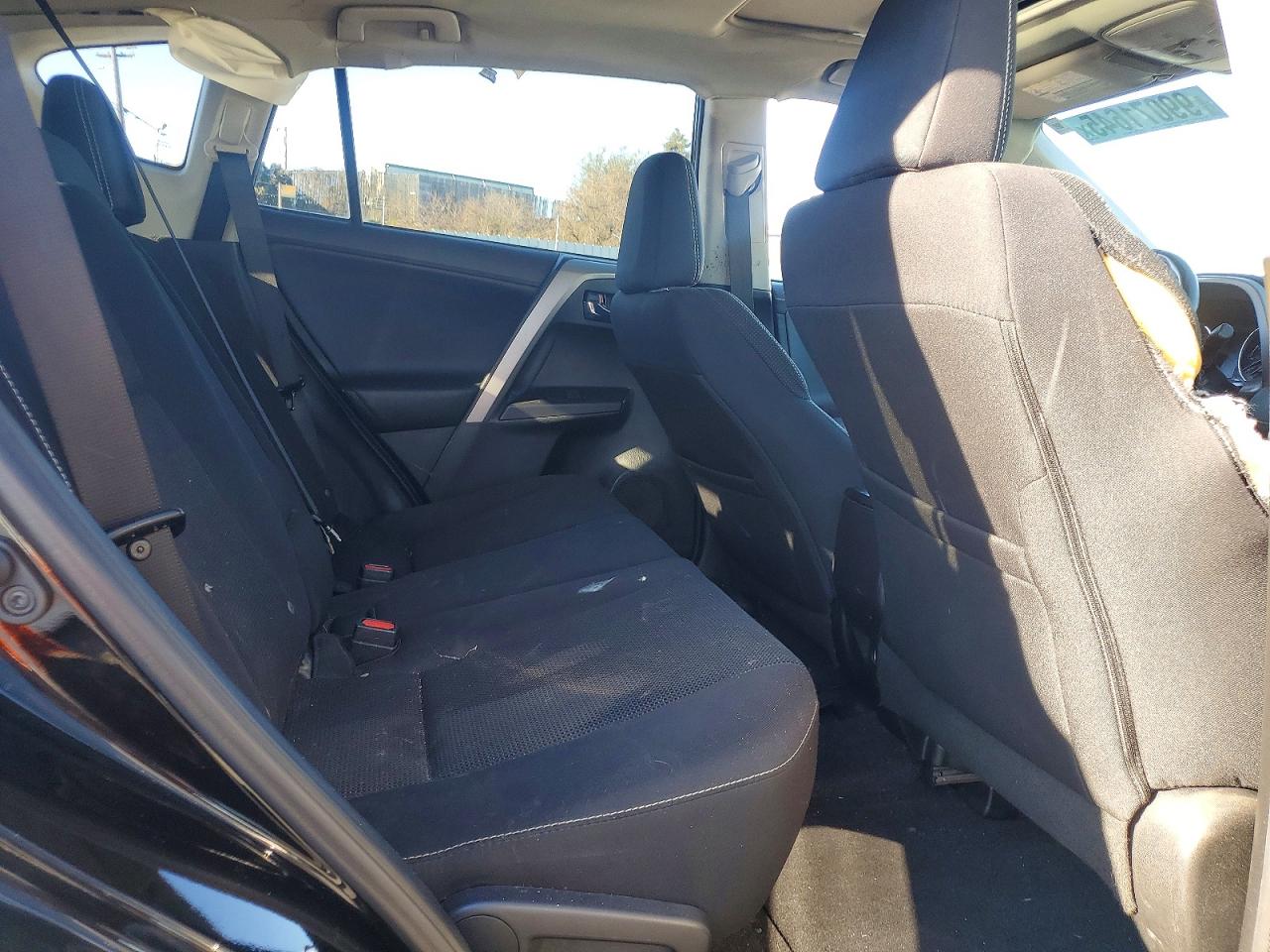 2016 TOYOTA RAV4 XLE photo 10