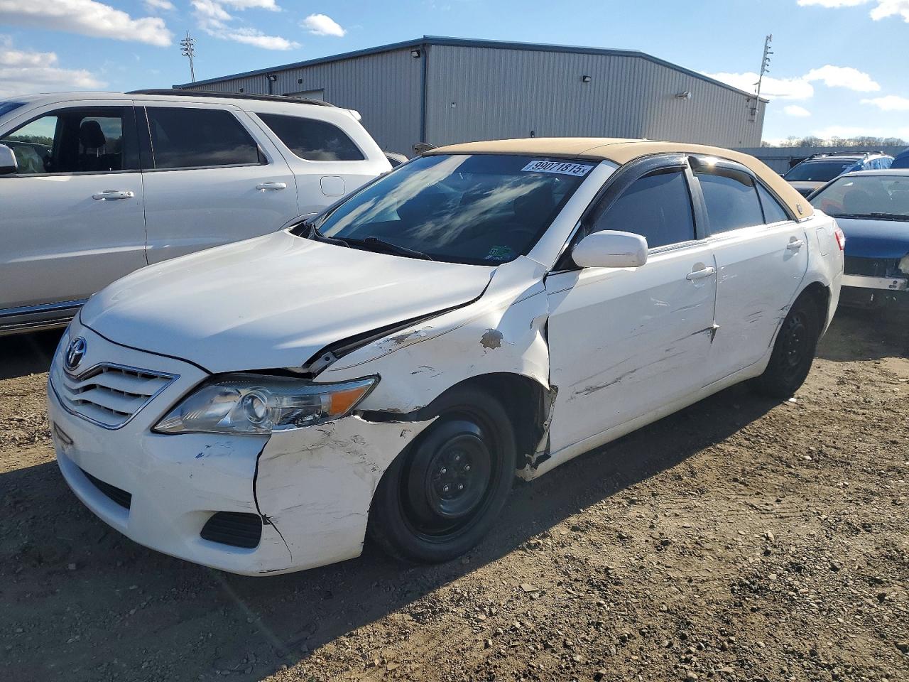 2010 TOYOTA CAMRY
