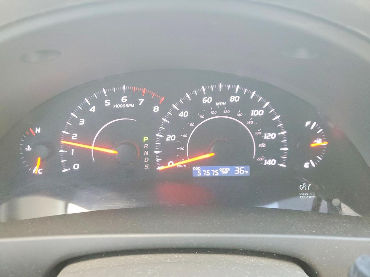 2010 TOYOTA CAMRY BASE photo 9
