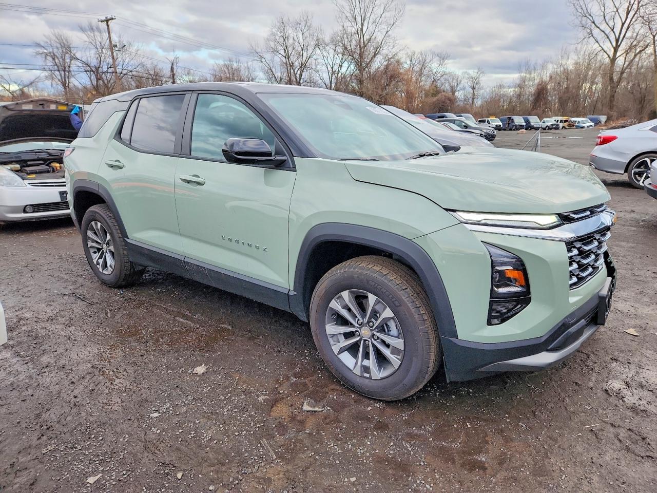 2026 CHEVROLET EQUINOX LT photo 4