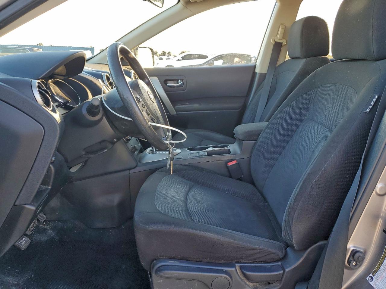 2013 NISSAN ROGUE S photo 7