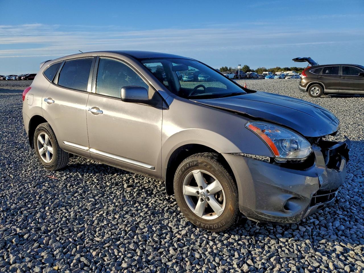 2013 NISSAN ROGUE S photo 4