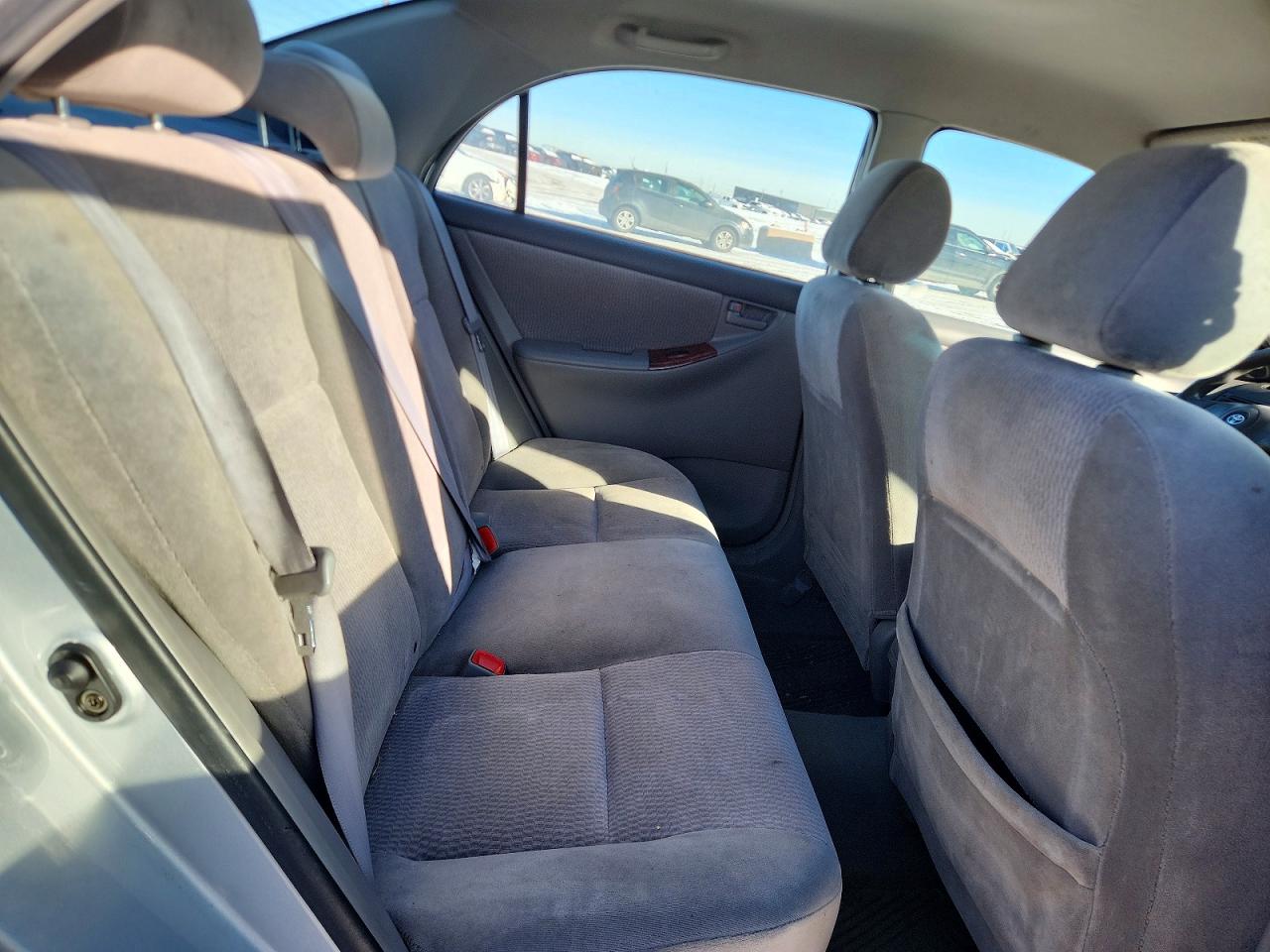 2006 TOYOTA COROLLA CE photo 10