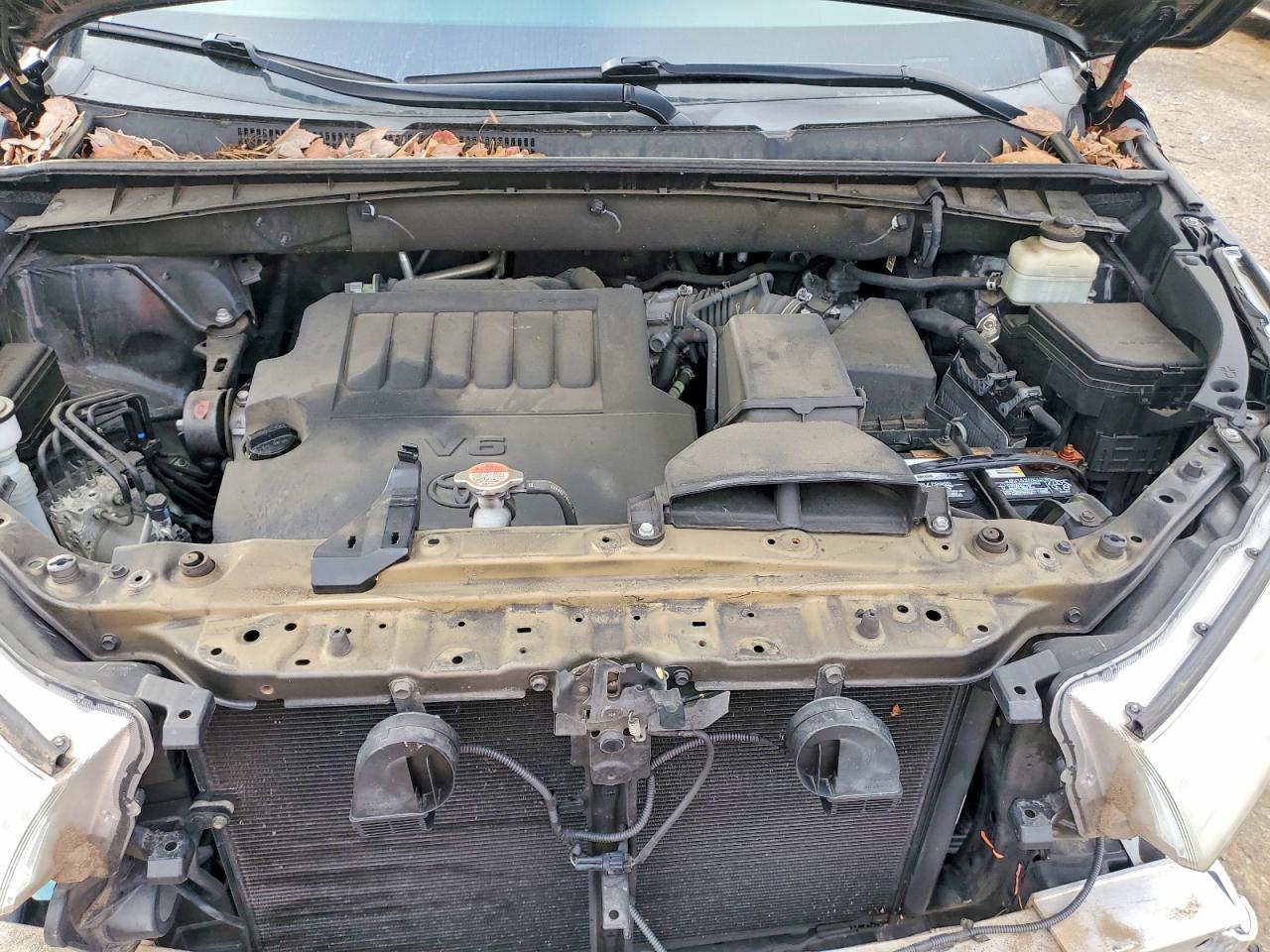 2016 TOYOTA HIGHLANDER XLE photo 11