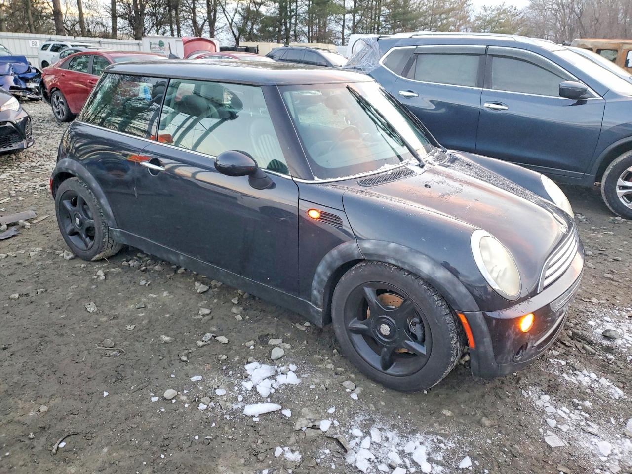 2006 MINI COOPER photo 4