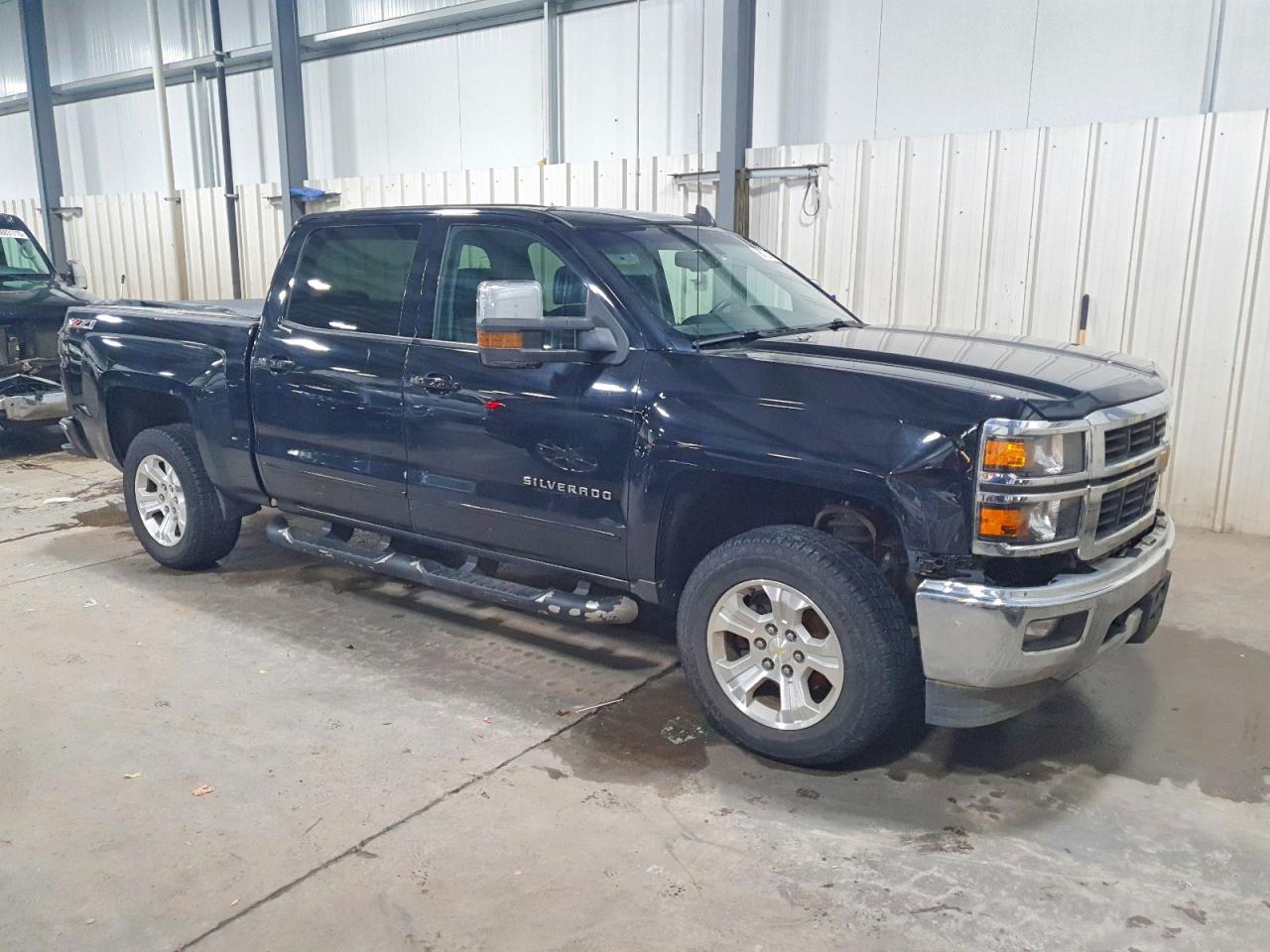 2015 CHEVROLET SILVERADO K1500 LT photo 4