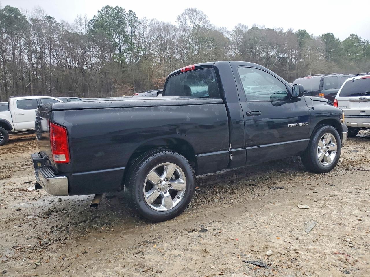 2004 DODGE RAM 1500 ST photo 5