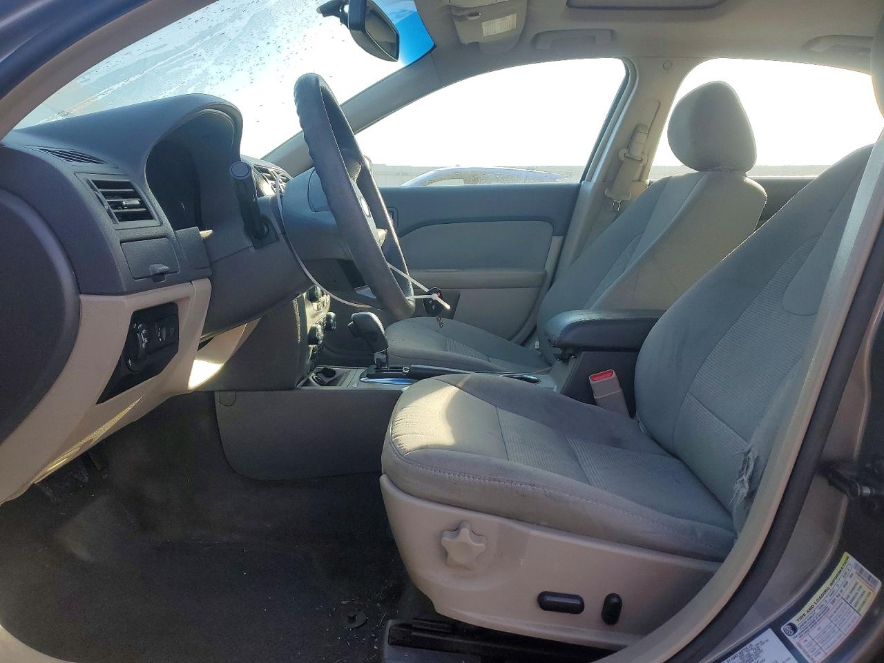 2012 FORD FUSION SE photo 7