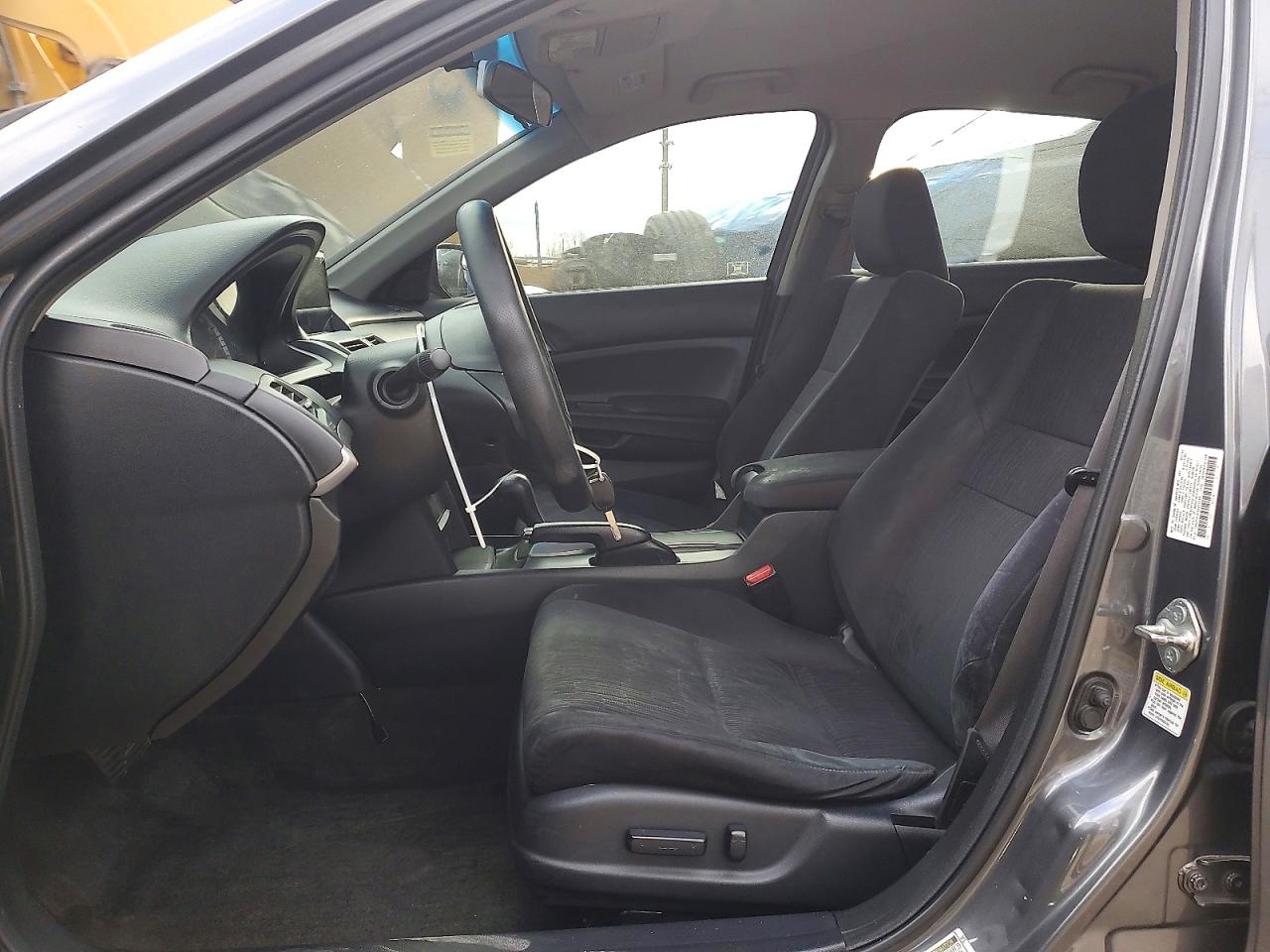 2012 HONDA ACCORD LXP photo 7