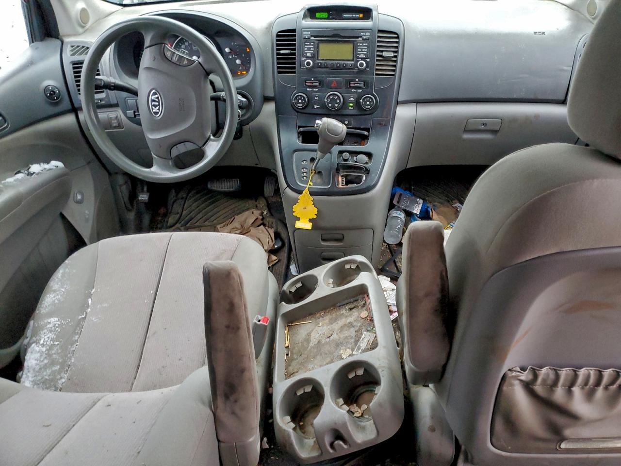 2009 KIA SEDONA EX photo 8