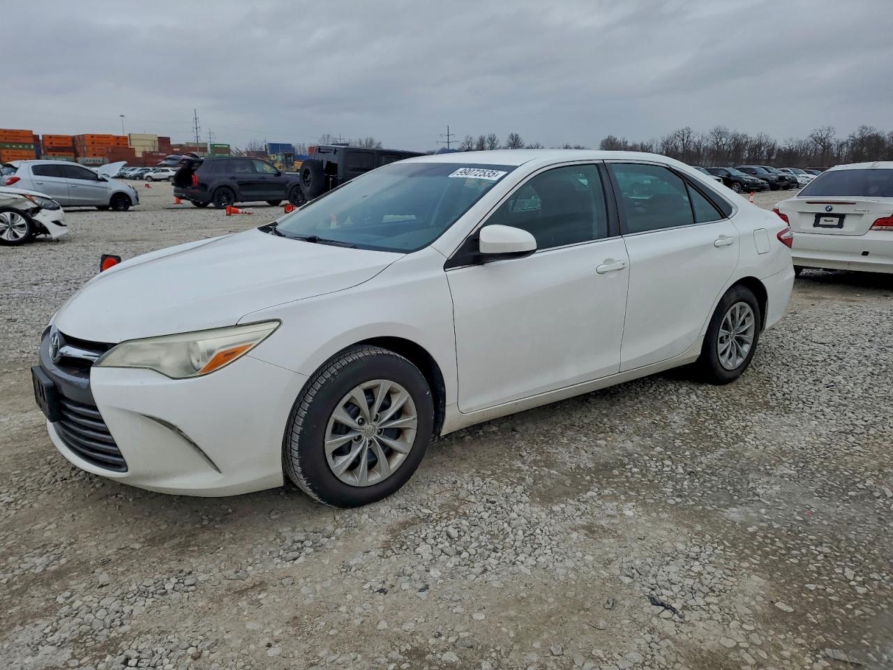 2015 TOYOTA CAMRY