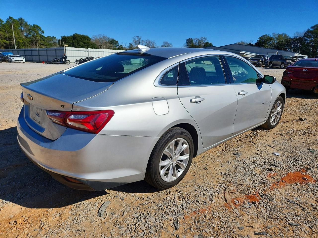 2022 CHEVROLET MALIBU LT photo 5