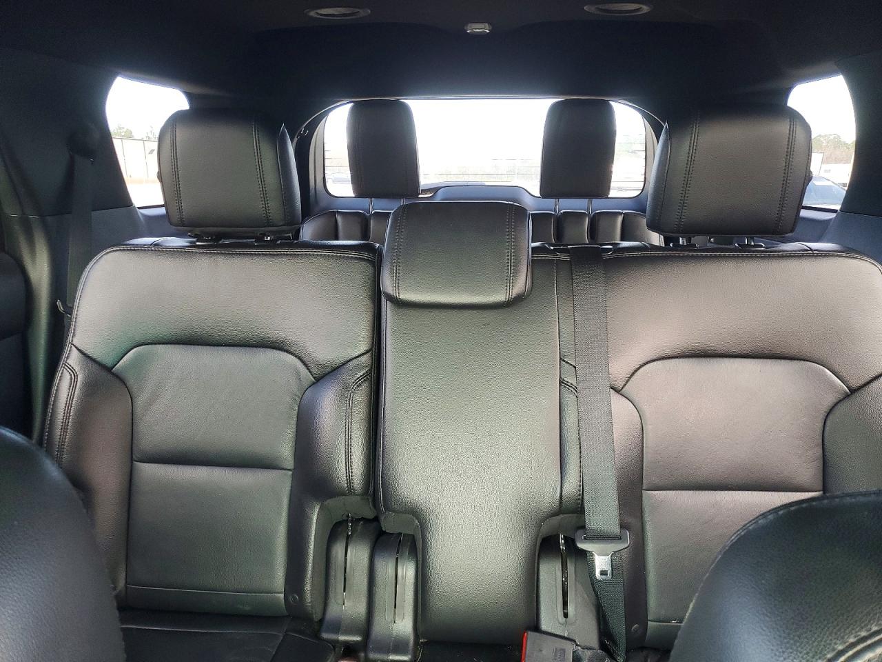 2017 FORD EXPLORER XLT photo 10
