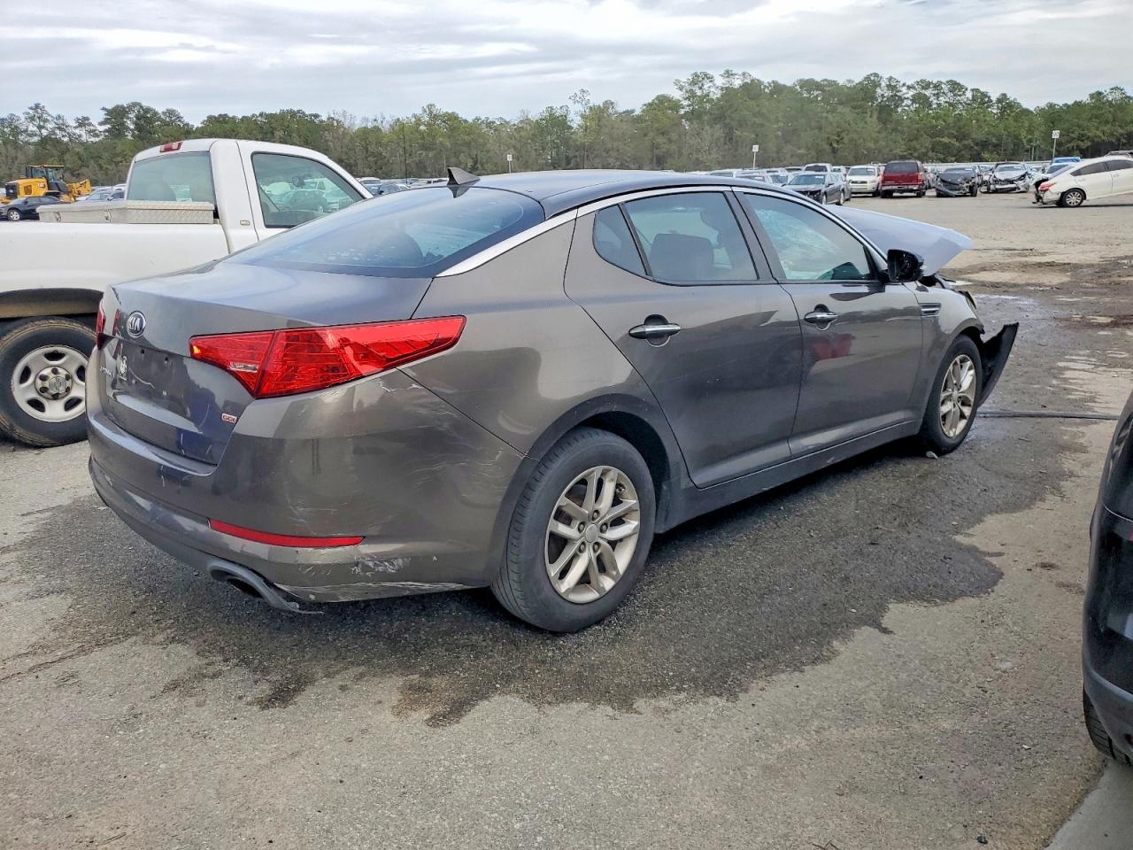 2013 KIA OPTIMA LX photo 3