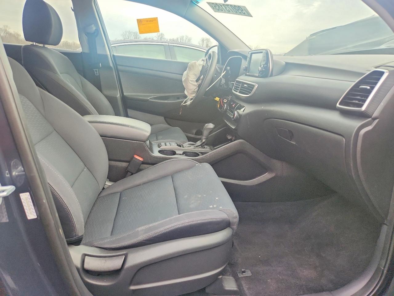 2019 HYUNDAI TUCSON SE photo 7