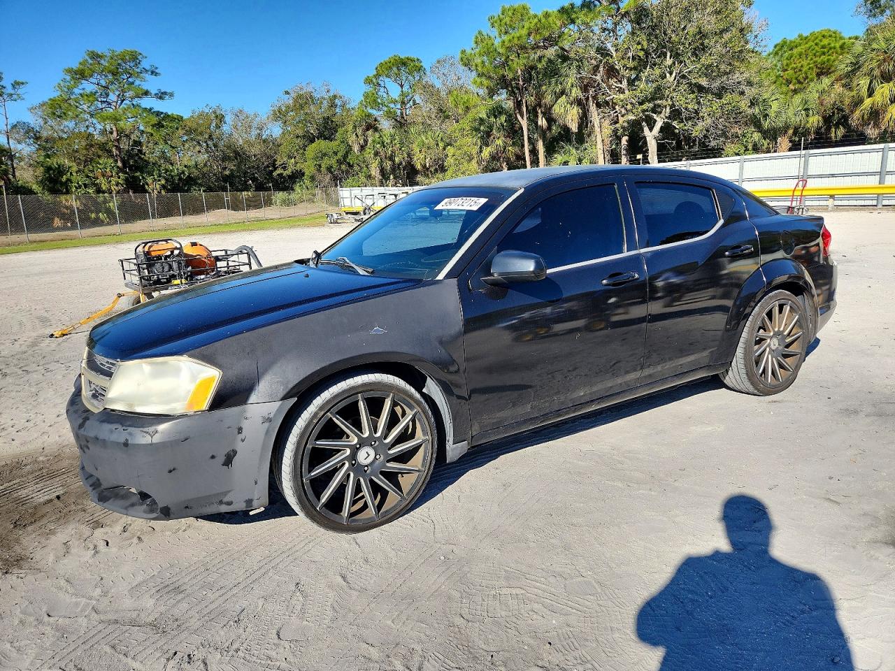 2011 DODGE AVENGER