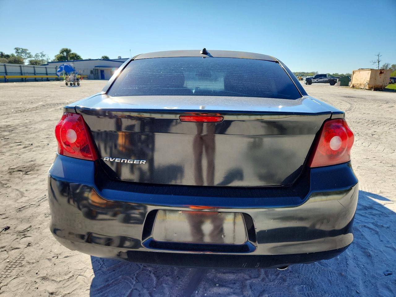 2011 DODGE AVENGER MAINSTREET photo 6