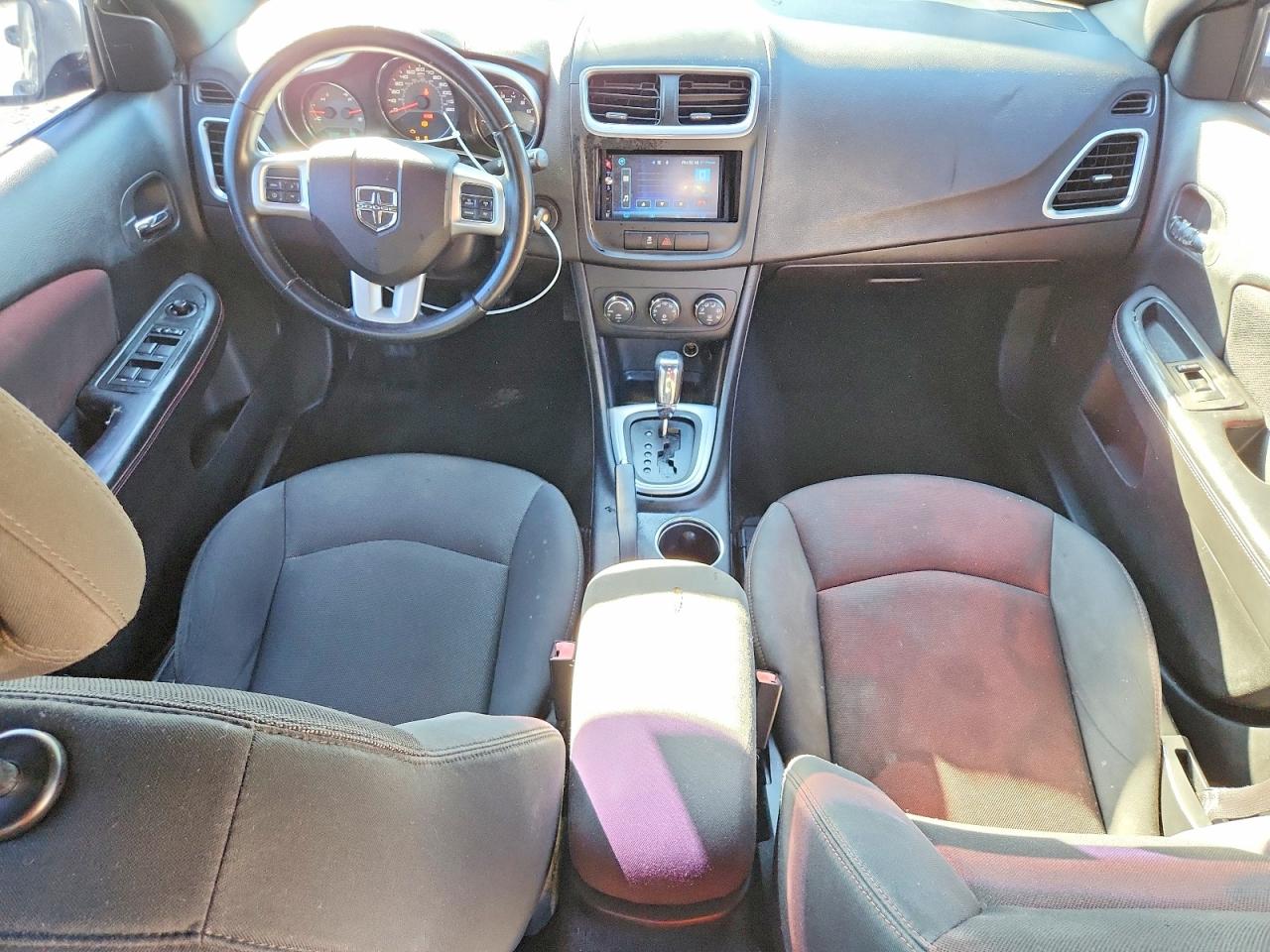 2011 DODGE AVENGER MAINSTREET photo 8