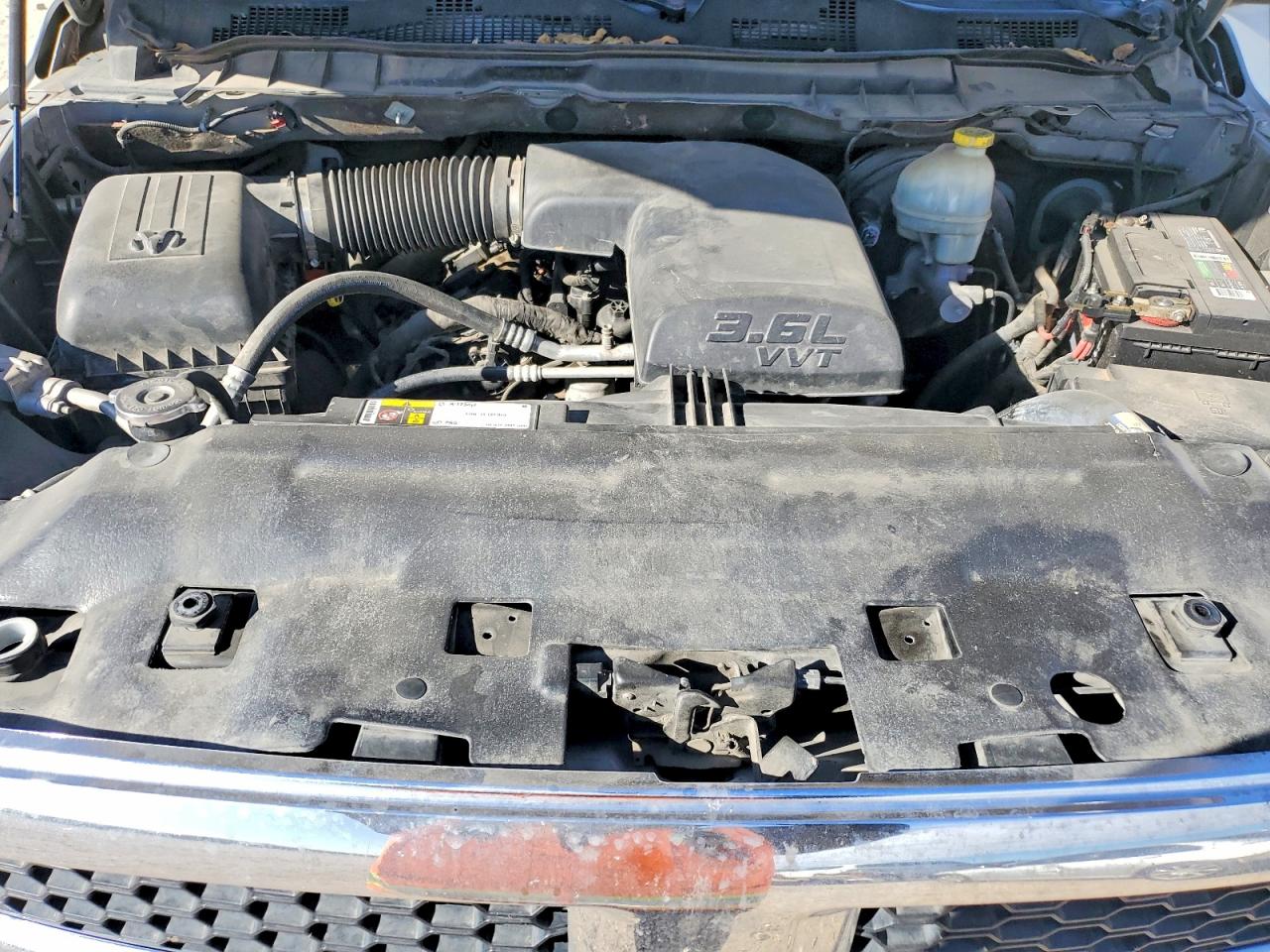 2015 RAM 1500 ST photo 11